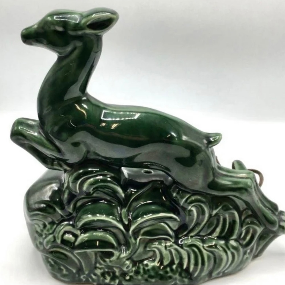 ‼️✨Vintage MCM Mid Century Green Ceramic Leaping Deer 1950’s TV Lamp USA Doe✨‼️
